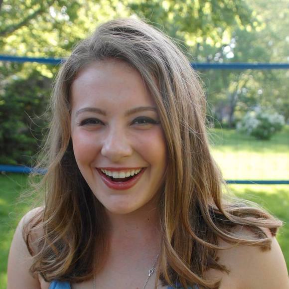 Meet your Posher, Julia - Picture 1 of 1